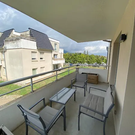 شقة U1 Chaleureux Avec Balcon A Uffholtz